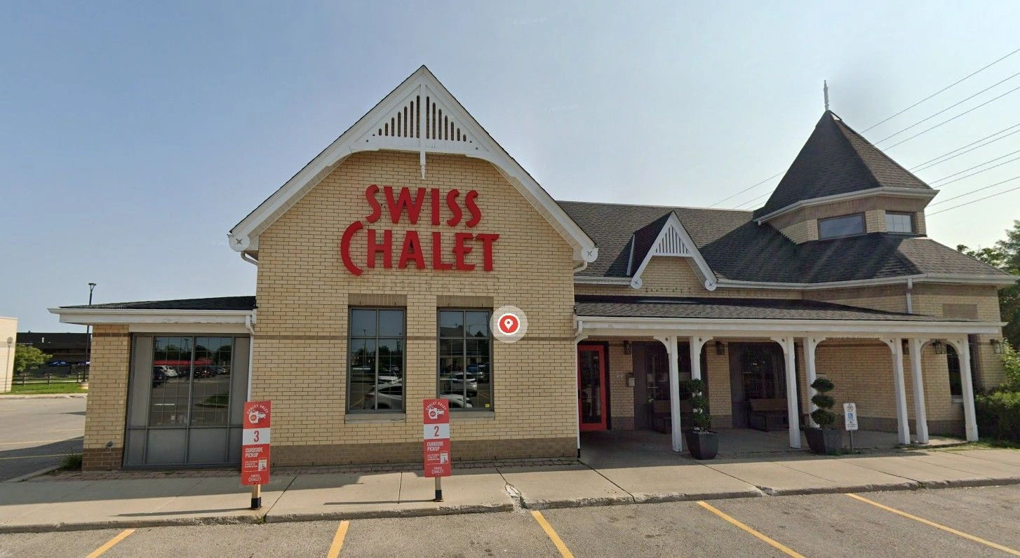 Swiss Chalet – Restaurant Renovation